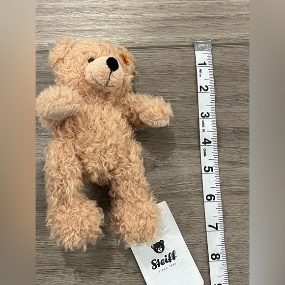 Steiff 'Fynn' Teddy Bear - washable cuddly soft toy - 18cm - 111372 - Picture 2 of 4